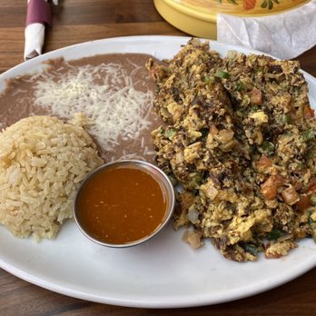 Cafe De Olla - Machaca con huevos - American Near Me - Monrovia, California Cafe De Olla - Machaca con huevos - American Near Me - Monrovia, California