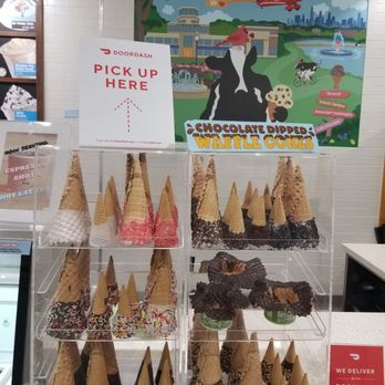 Ben & Jerry’s - Ice Cream & Frozen Yogurt Near Me - Glenview, Illinois Ben & Jerry’s - Ice Cream & Frozen Yogurt Near Me - Glenview, Illinois