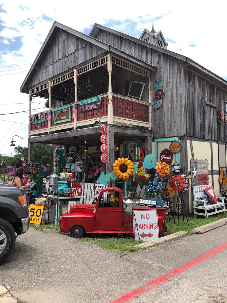 VILLAGE AT GRUENE CONDOS ON THE GUADALUPE RIVER 11 Photos 1247 Gruene Rd, New Braunfels, TX