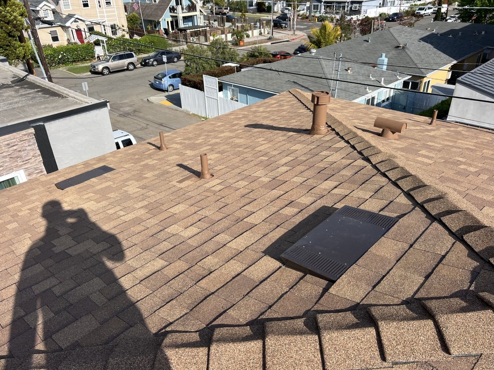 Slide of Zavala Roofing Solutions