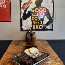 Brendyn's BBQ - Tray of deliciousness