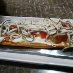 Índalo Tapas - Tosta de gulas