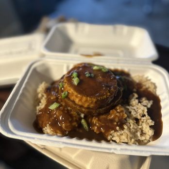 Herbivores - Loco moco - Coffee & Tea Near Me - Kailua-Kona, Hawaii