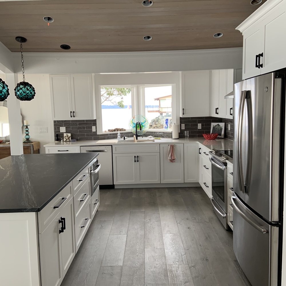 Custom Touch Interiors - New kitchen - Flooring Near Me - Bellevue, Washington Custom Touch Interiors - New kitchen - Flooring Near Me - Bellevue, Washington
