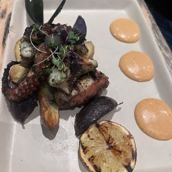 Suspiro - Octopus - Spanish Near Me - San Jose, California