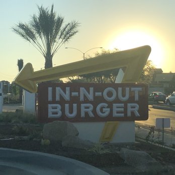 In-N-Out Burger - Signature sign - Fast Food Near Me - Beaumont, California