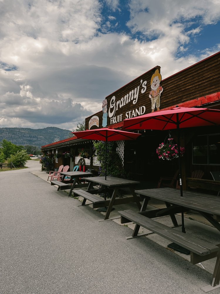 GRANNY’S FRUIT STAND Updated October 2024 22 Photos 13810 Highway