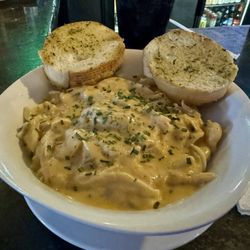 Hydrant Pub & Grub - Chicken paprikash