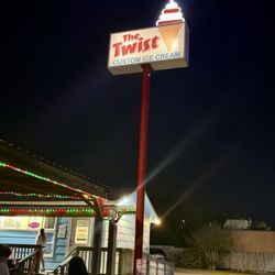 The Twist Custom Ice Cream