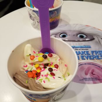 Yogurtland - Ice Cream & Frozen Yogurt Near Me - Fresno, California Yogurtland - Ice Cream & Frozen Yogurt Near Me - Fresno, California
