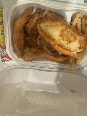 Raising Cane's Chicken Fingers by null