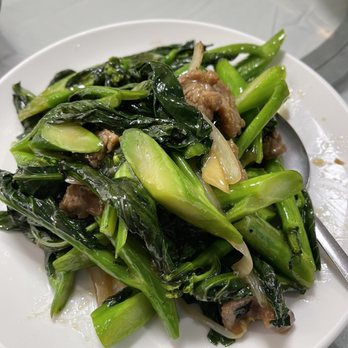 Kam Fung - Stir-Fried Chinese Green with beef - Chinese Near Me - Chicago, Illinois