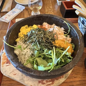 Raisu - Uni and crab meat rice bowl - Japanese Near Me - Vancouver, British Columbia Raisu - Uni and crab meat rice bowl - Japanese Near Me - Vancouver, British Columbia