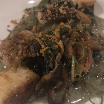 Giant - Scallops - New American Near Me - Chicago, Illinois Giant - Scallops - New American Near Me - Chicago, Illinois
