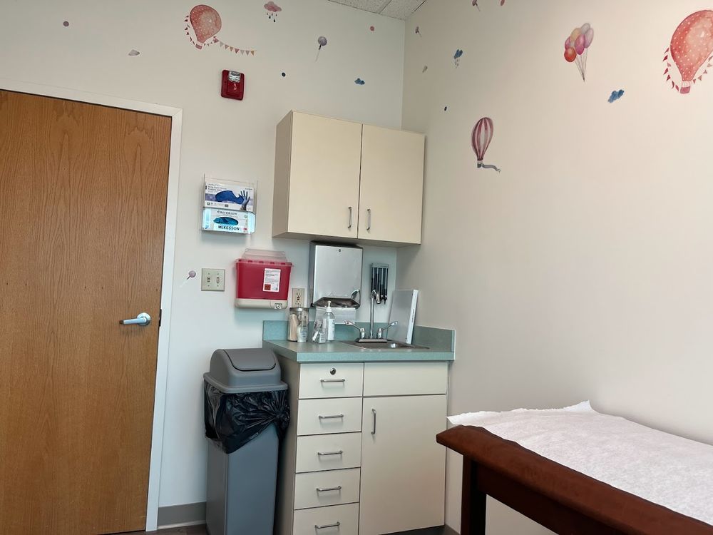 Hyde Park Pediatrics - child therapist in Cincinnati, OH