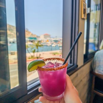 Topside by NDMK - Margarita. - Cocktail Bars Near Me - Avalon, California