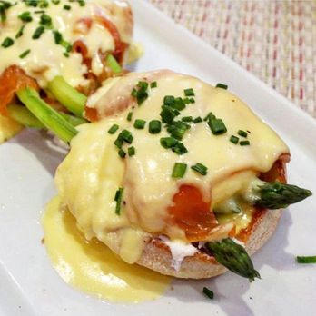 Belga Cafe - Eggs Benedict with salmon - Belgian Near Me - Washington, DC, District of Columbia
