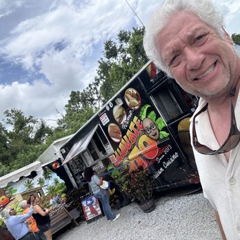 El Guavate de Oto - Me about to eat - Food Trucks Near Me - Riverview, Florida