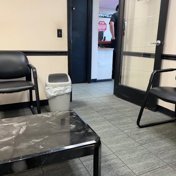 Precision Tune Auto Care - Lobby - Oil Change Stations Near Me - Coral Springs, Florida Precision Tune Auto Care - Lobby - Oil Change Stations Near Me - Coral Springs, Florida