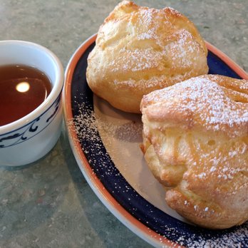 Janbo Café - Huge cream puff! - Vietnamese Near Me - Everett, Washington Janbo Café - Huge cream puff! - Vietnamese Near Me - Everett, Washington