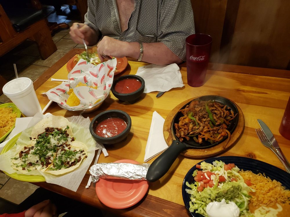 Habaneros Mexican Restaurant & Cantina Logo