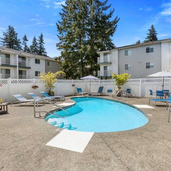 Park 212 Apartment Homes - Pool - Apartments Near Me - Edmonds, Washington Park 212 Apartment Homes - Pool - Apartments Near Me - Edmonds, Washington