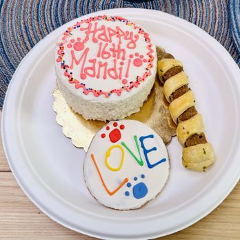 Happy Dog Barkery - Super sweet extra cookies - Pet Stores Near Me - Downers Grove, Illinois Happy Dog Barkery - Super sweet extra cookies - Pet Stores Near Me - Downers Grove, Illinois