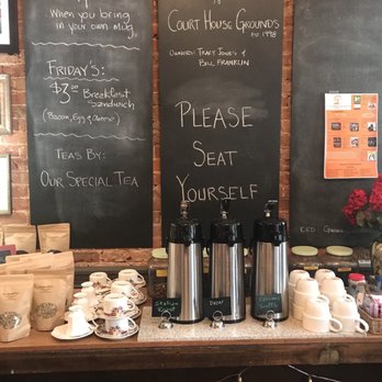 Court House Grounds - Coffee & Tea Near Me - Danville, Indiana