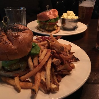 Nighthawks - Diners Near Me - Minneapolis, Minnesota