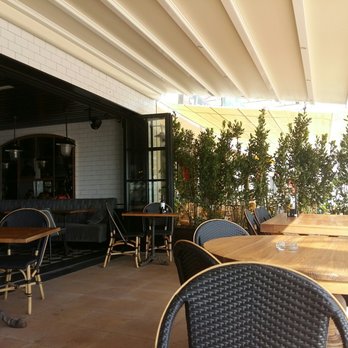 Moments - Terrasse mit Meerblick - Seafood Near Me - Urbanova, A Moments - Terrasse mit Meerblick - Seafood Near Me - Urbanova, A