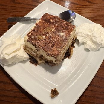 Olive Garden Italian Restaurant - Tiramisu - Italian Near Me - Warwick, Rhode Island Olive Garden Italian Restaurant - Tiramisu - Italian Near Me - Warwick, Rhode Island