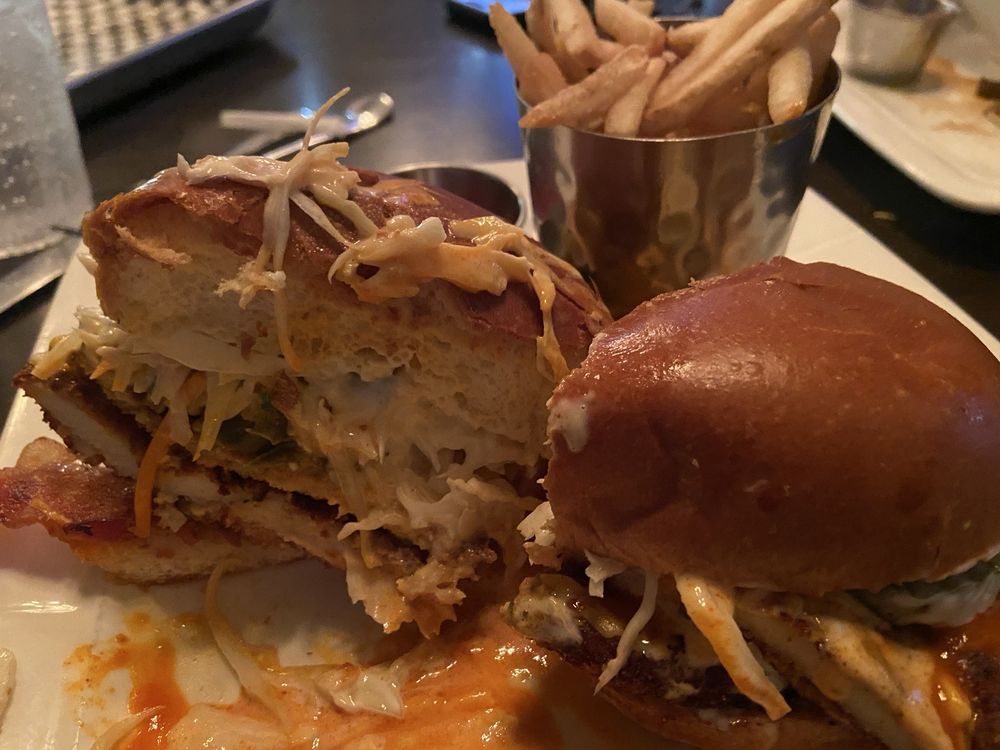 Legends Bar & Grill
