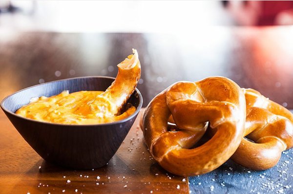 Famous Hamburger by null