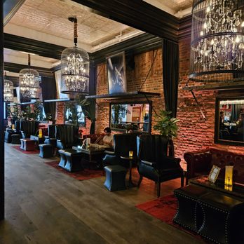 Barbarossa Lounge - the interior of a bar - New American Near Me - San Francisco, California Barbarossa Lounge - the interior of a bar - New American Near Me - San Francisco, California