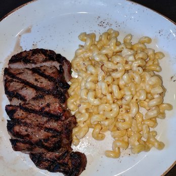 Brix And Ale - Steak fritters w/gouda mac (instead of fries) - ok, wouldn't order the Mac again. Steak well done on this photo - New American Near Me - Georgetown, Texas
