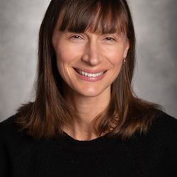 Modern Hearing Solutions - Michele Dye - Audiology Aid / Patient Experience Coordinator