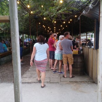 3rd Turn Oldham Gardens - Breweries Near Me - Crestwood, Kentucky