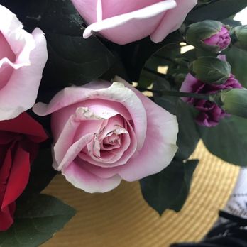 Flowers For All Seasons - Florists Near Me
