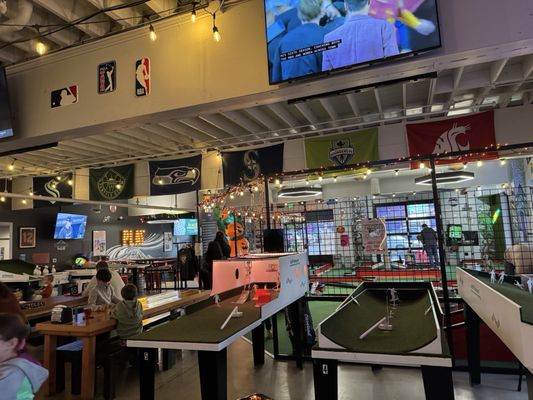 Flatstick Pub - Bellingham by null