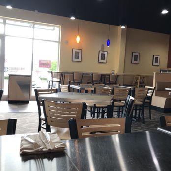 QDOBA Mexican Eats - Dining area - Mexican Near Me - Knightdale, North Carolina