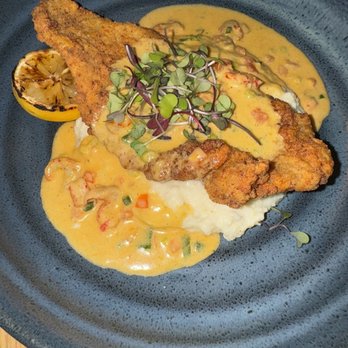 Hen Quarter - Catfish and grits - Southern Near Me - Alexandria, Virginia