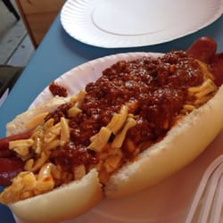 Jake's Diggity Dogs - Foot long with Mac and chili.