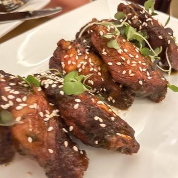 Bourbon N' Bubbles - Wings - Bars Near Me - Charleston, South Carolina