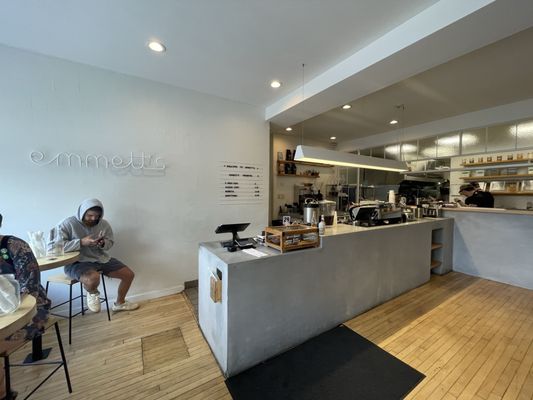 Emmett's Cafe by null