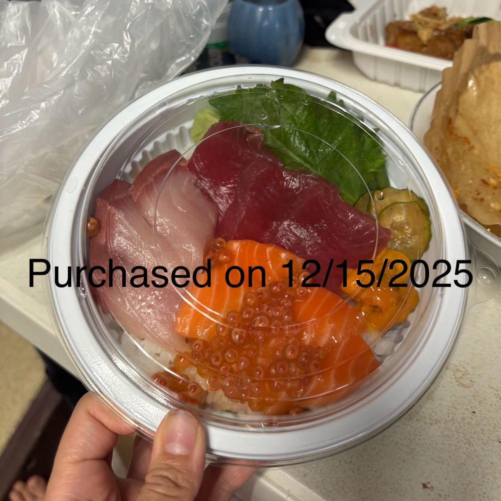 Omakase chirashi i received on 12/15/2025