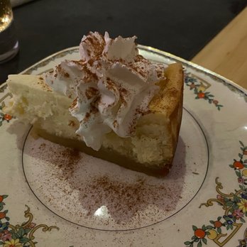 Honest Weight - White Chocolate Cheesecake - Seafood Near Me - Toronto, Ontario Honest Weight - White Chocolate Cheesecake - Seafood Near Me - Toronto, Ontario