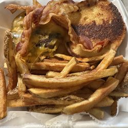 Beaumont Bar & Grille - Burger with cheddar and bacon and hand cut fries
