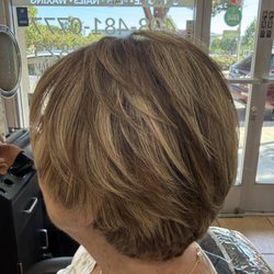 Sunny Salon