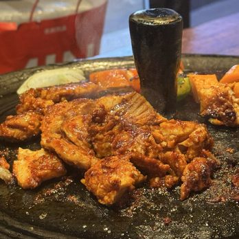 Cast Iron Pot Island - Korean Near Me - Staten Island, New York