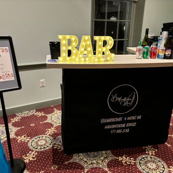 Martinez Bar - Bartenders Near Me Martinez Bar - Bartenders Near Me